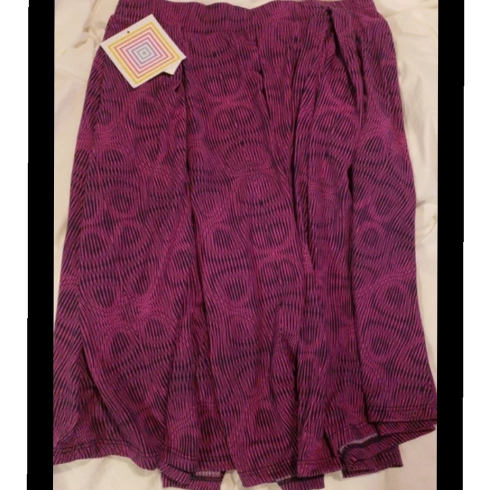 Lularoe Madison skirt NWOT